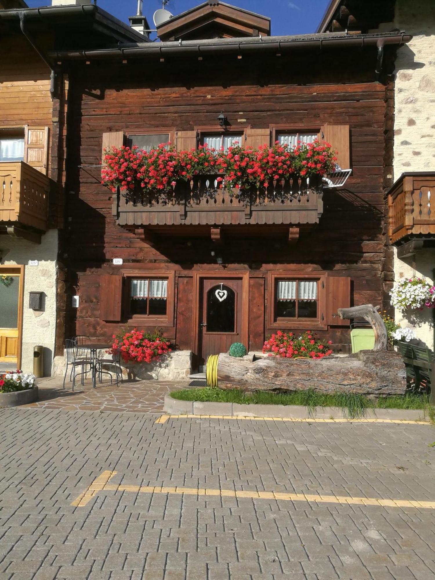 Chalet Claudia リヴィーニョ エクステリア 写真